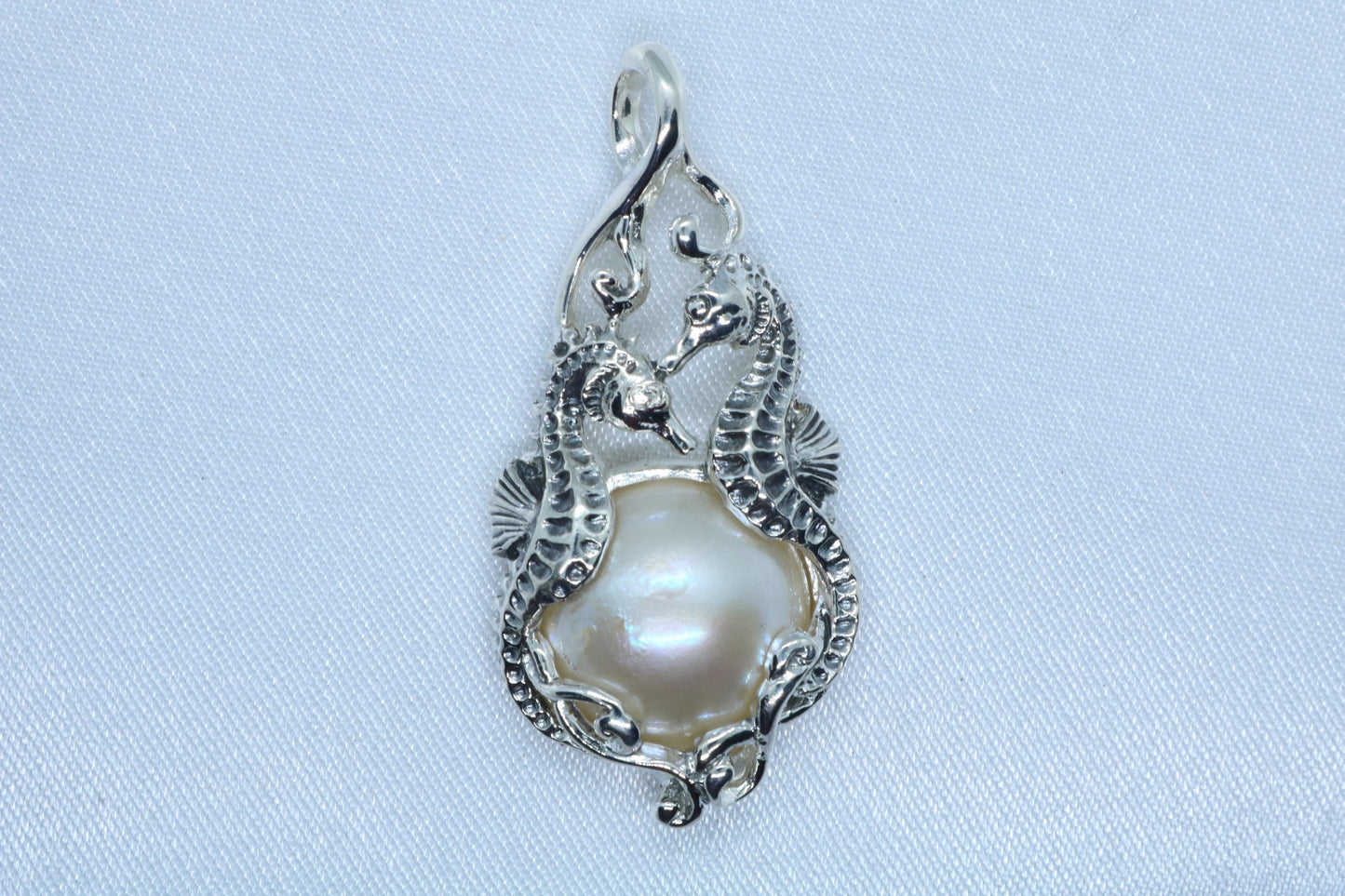 Seahorses Mabe White Pearl Pendant Necklace