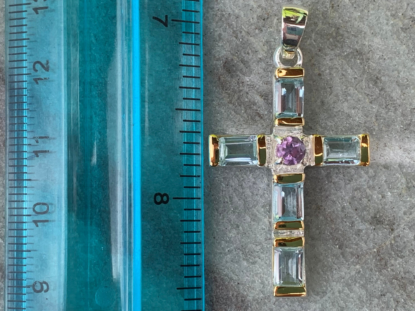 Cross Pendant Necklace. Blue topaz and Amethyst (in the middle). Sterling Silver, 18k gold.