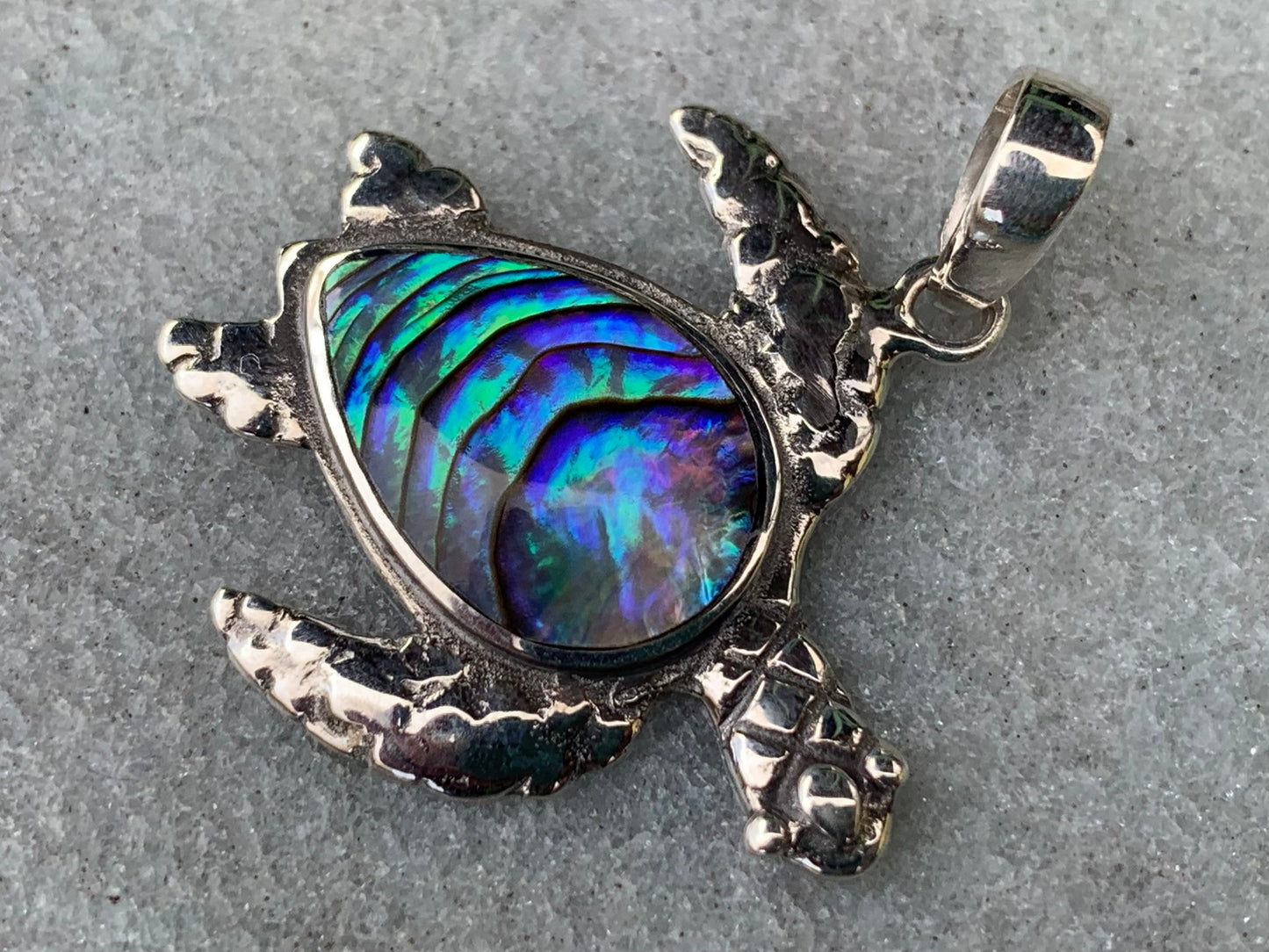 Turtle - Hawaiian Honu - Necklace Pendant. Sterling Silver, Abalone Shell.