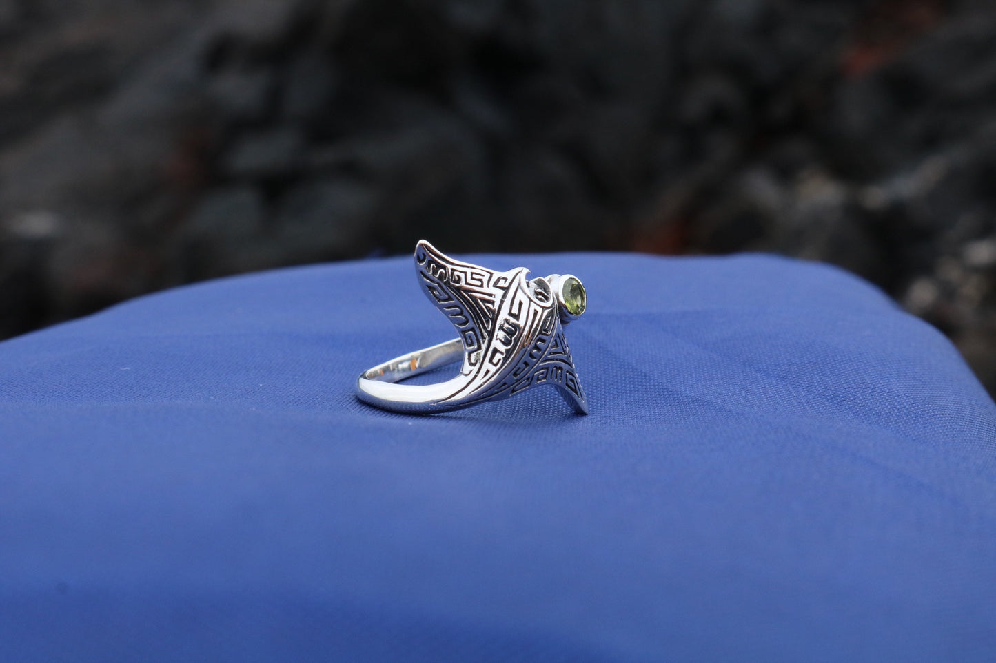 Manta Ray Ring Tribal Polynesian Tattoo Design Hahalua. Peridot. Sterling Silver.