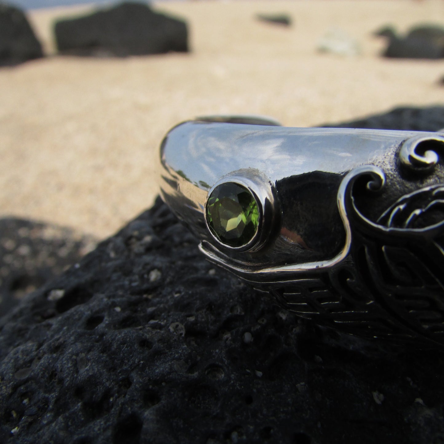 Manta Ray Stingray Bracelet Cuff. Sterling Silver. Peridot or Blue Topaz of your choice.