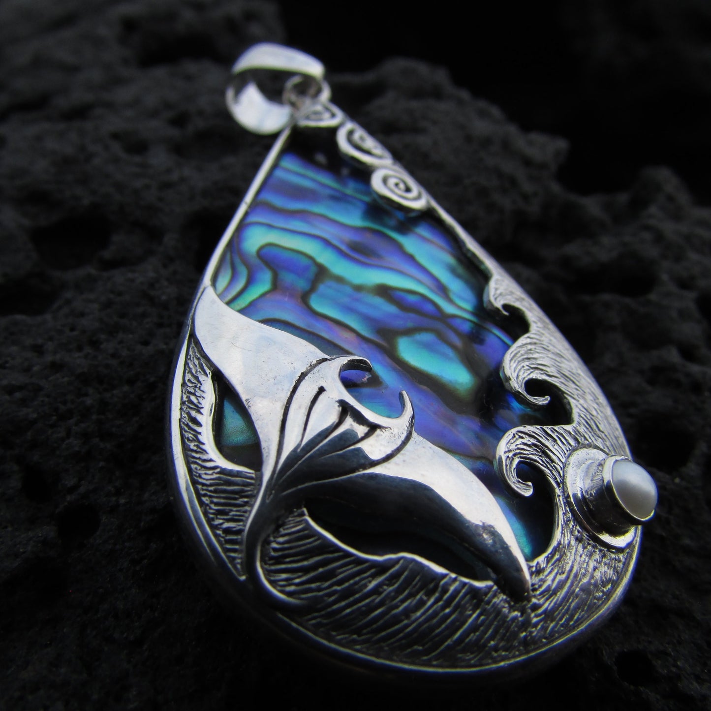 Manta Ray Wave Pendant Necklace | Stingray | Paua Abalone Shell | Sterling Silver | Ocean | Beach | Gift | Jewelry | Handmade | Unique