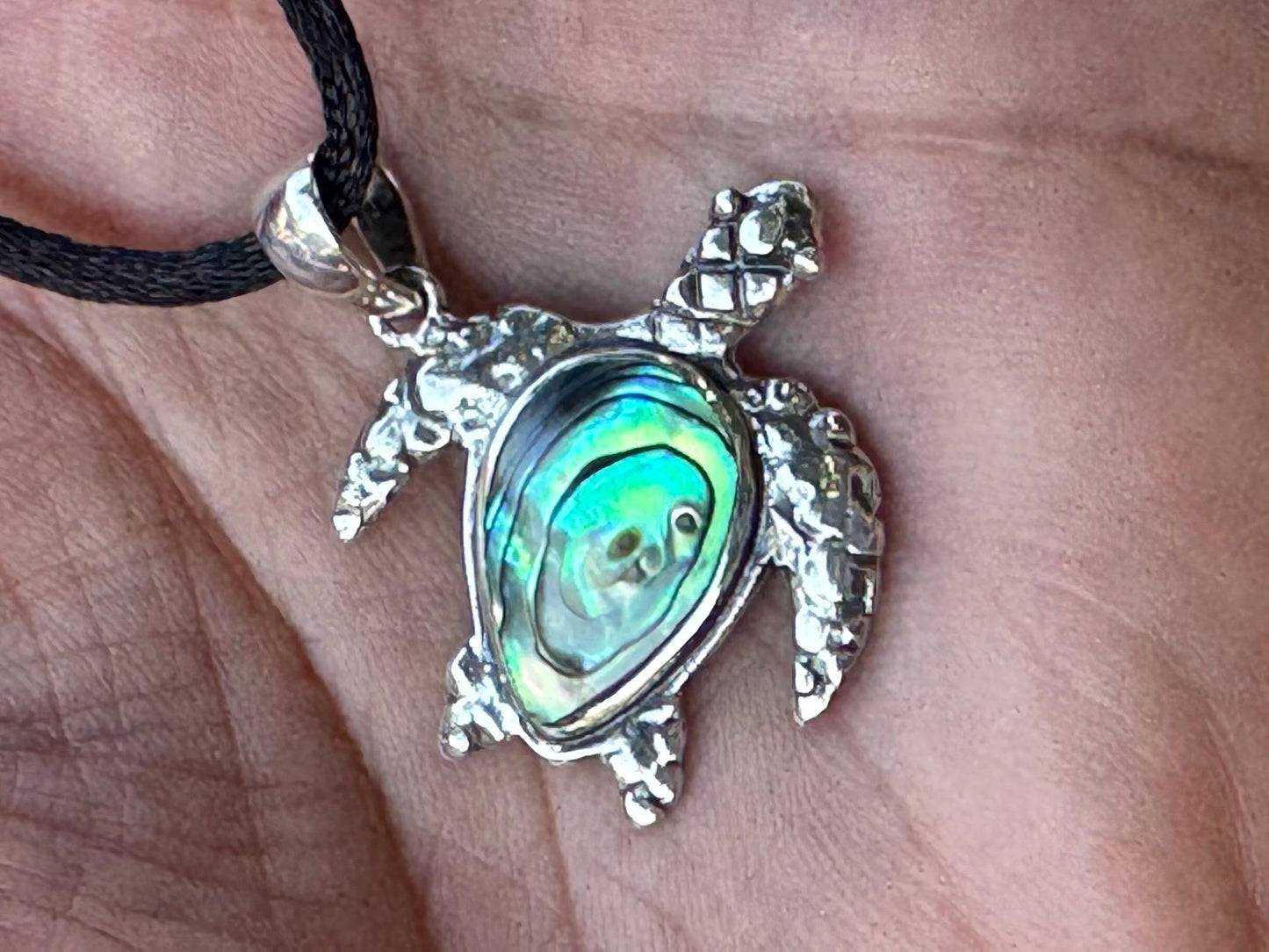 Turtle - Hawaiian Honu - Necklace Pendant. Sterling Silver, Abalone Shell.