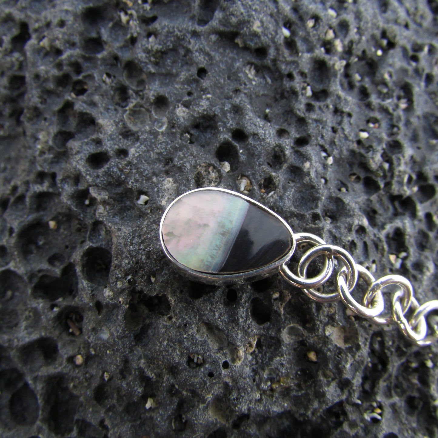 Bracelet | Hawaiian Koa Wood | Black Lip Ouster | Sterling Silver