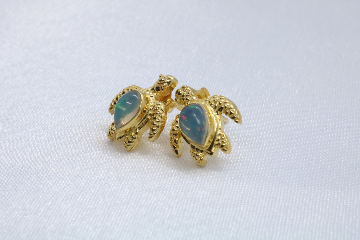 Opal Turtles Hawaiian Honu 18K Gold Vermeil Mother of Pearl Stud Earrings