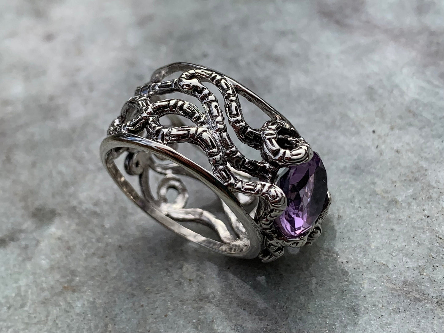 Octopus Ring. Amethyst, Sterling Silver.