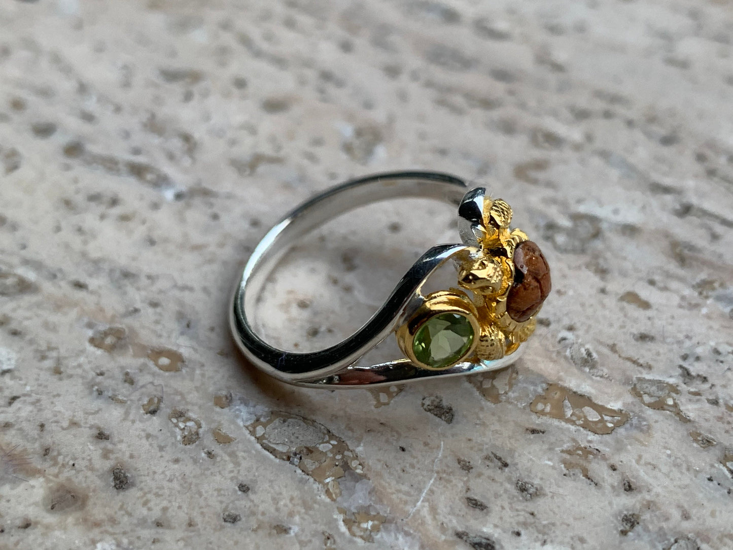 Turtle ring. Peridot, silver, gold, Hawaiian Koa Wood.