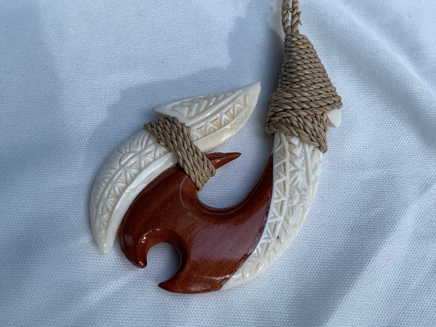 Hawaiian Maui Makau Traditional Native Fish Hook Necklace Pendant. Wood and bone carved.