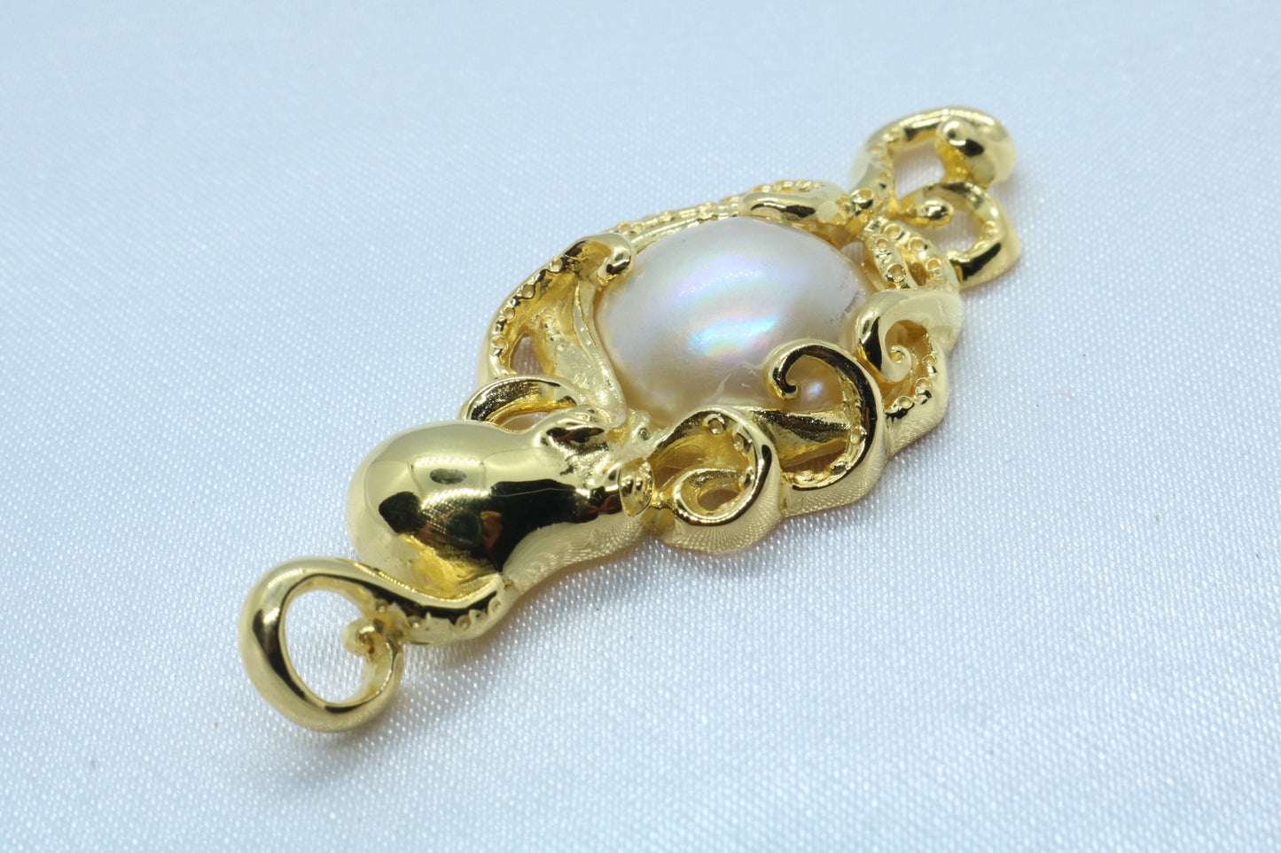 Octopus Hawaiian He’e 18k Gold Vermeil Mabe White Pearl Necklace Pendant