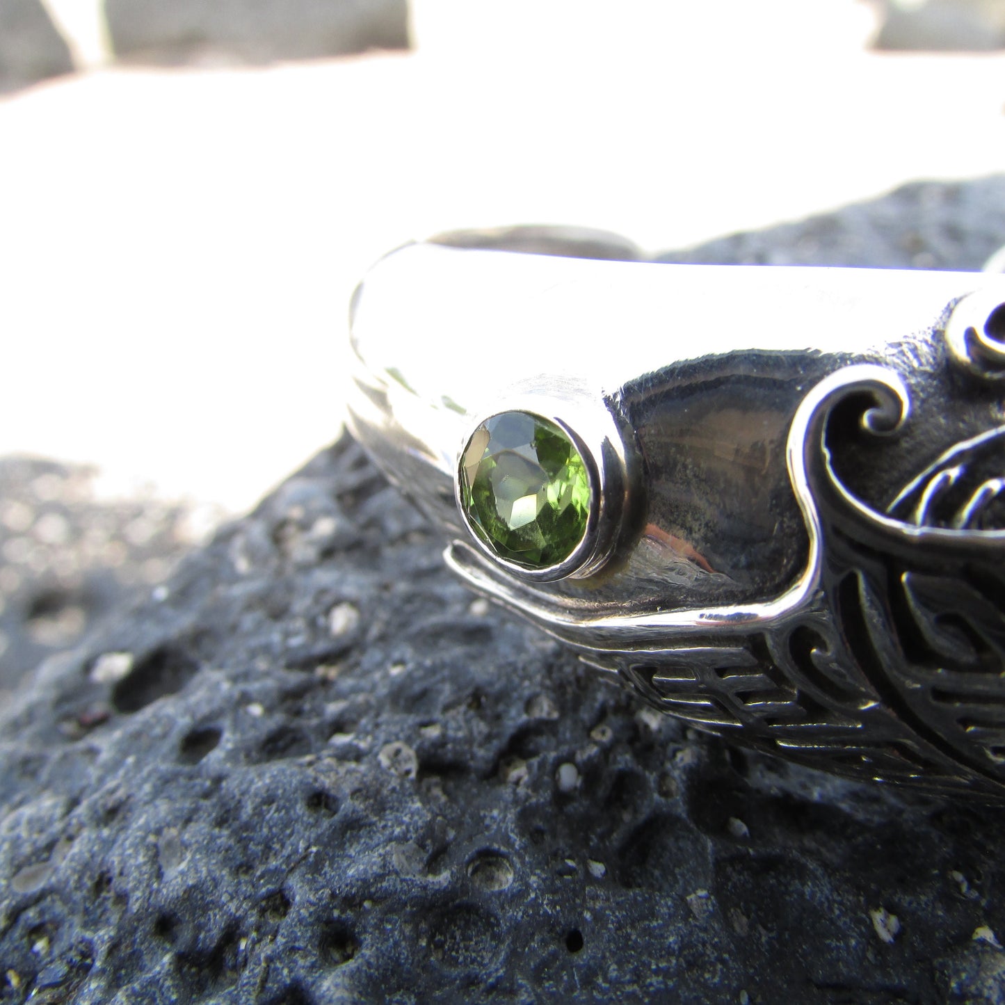 Manta Ray Stingray Bracelet Cuff. Sterling Silver. Peridot or Blue Topaz of your choice.