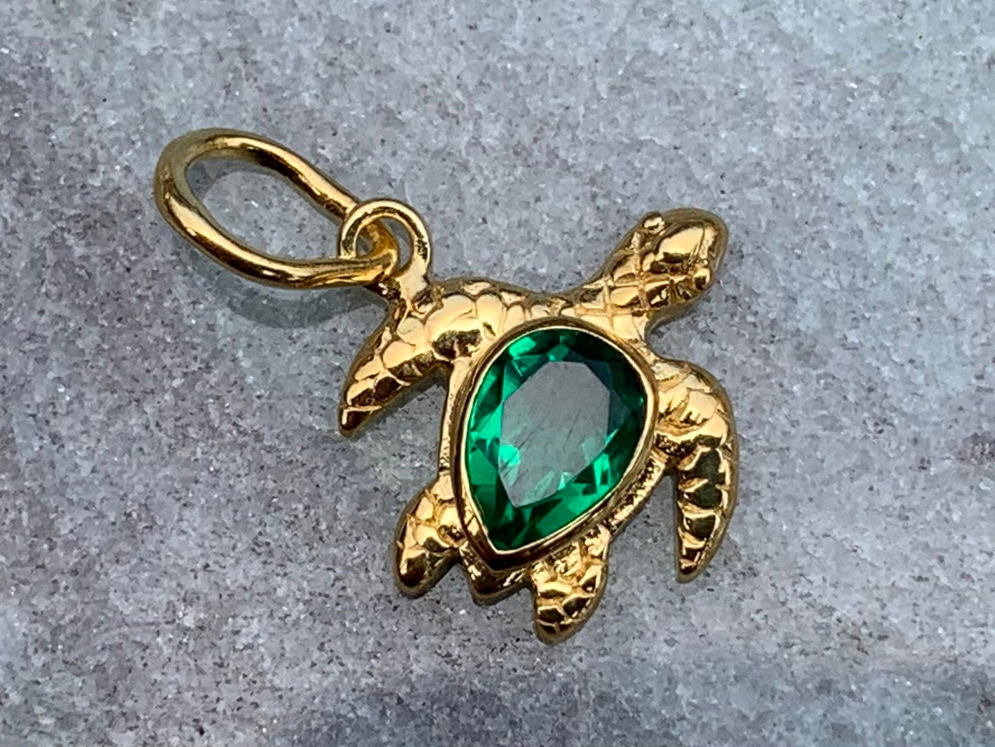 Emerald Turtle Charm Pendant Necklace. Gold Vermeil.