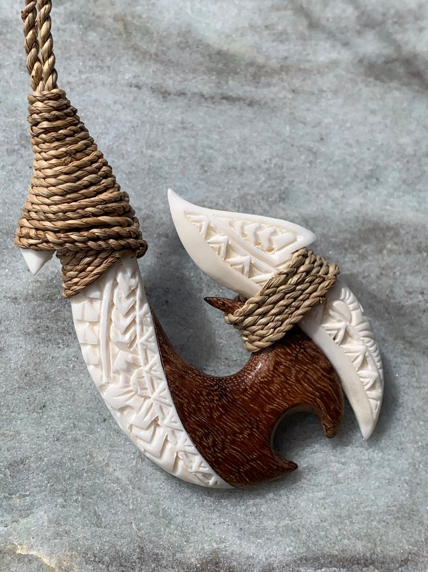 Hawaiian Maui Makau Traditional Native Fish Hook Necklace Pendant. Wood and bone carved.