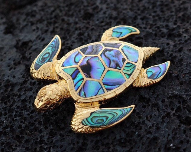 18K Gold Vermeil Green Sea Turtle Necklace Pendant . Hawaiian Honu Aumakua. Abalone Paua Shell.