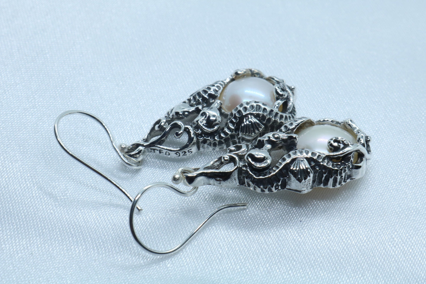 Seahorses Mabe White Pearl Silver Earrings
