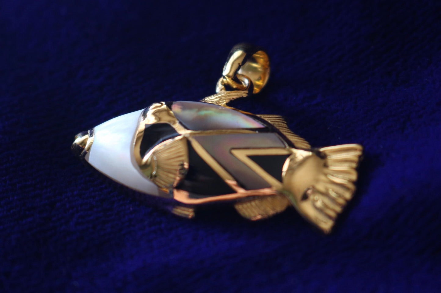 Humuhumunukunukuapua’a (Trigger Fish) Hawaiian State Fish Necklace Pendant. 18k Gold Vermeil, Silver, Mother of Pearl.