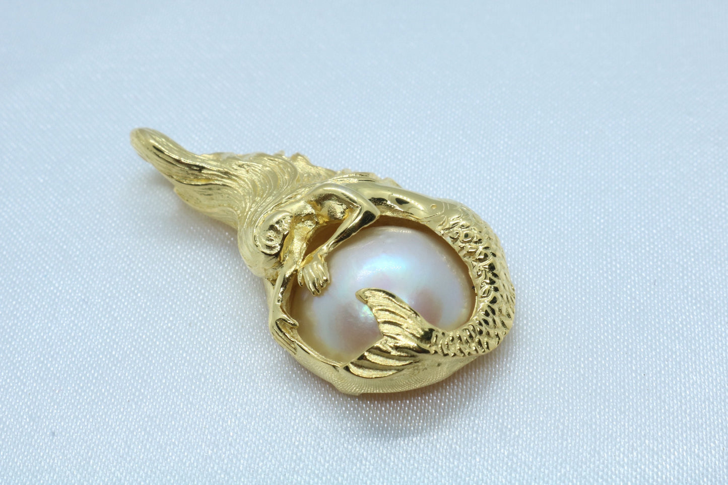 Mermaid 18k Gold Vermeil Mabe White Pearl Necklace Pendant