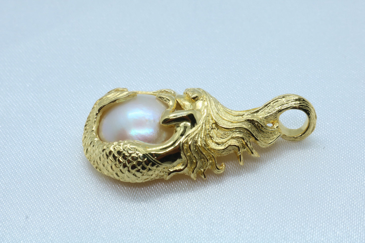 Mermaid 18k Gold Vermeil Mabe White Pearl Necklace Pendant