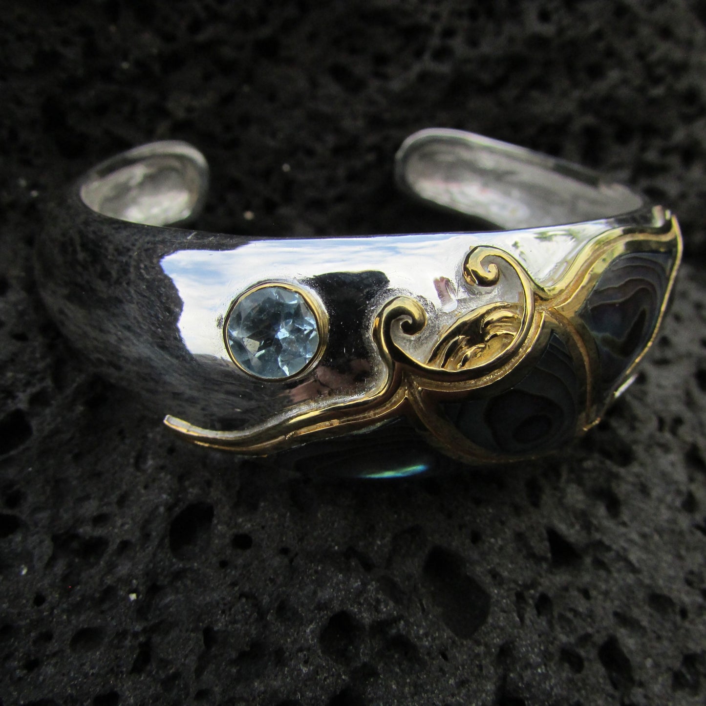 Manta Ray Cuff Bracelet. Sterling Silver, 18K Gold Vermeil Plated, Blue Topaz