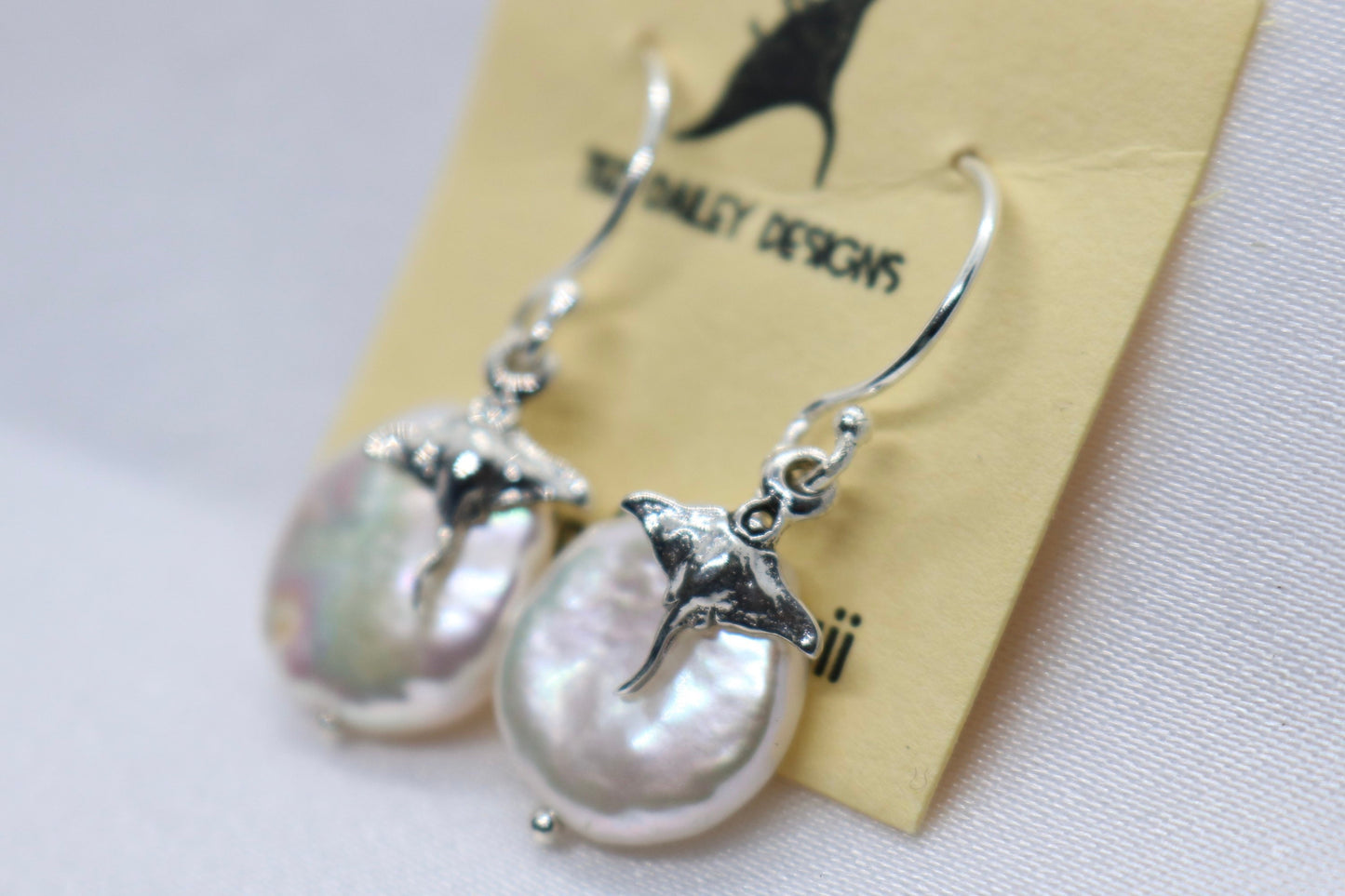Manta Ray Pearl Silver charm coin earrings