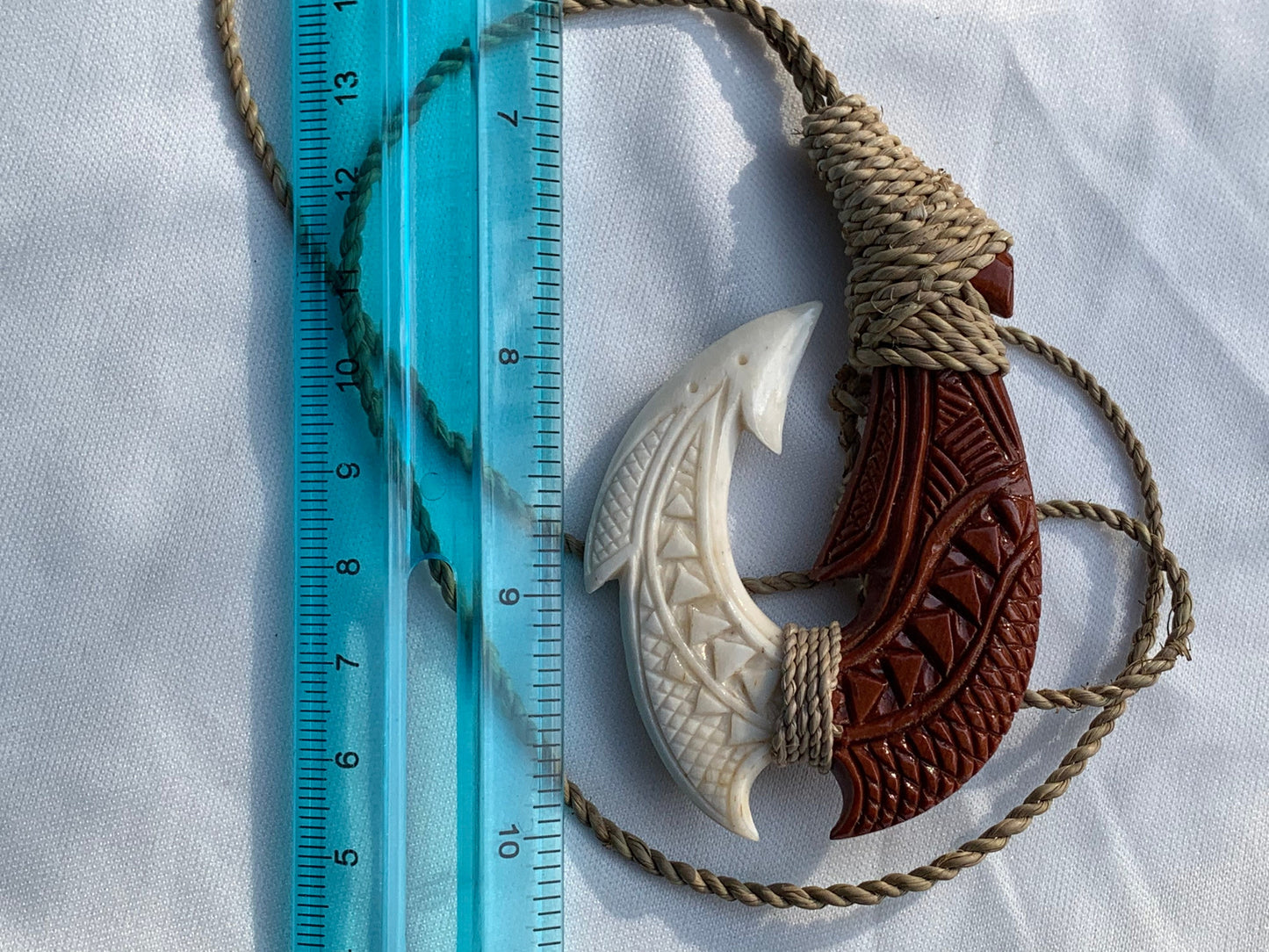 Hawaiian Makau Polynesian Matau Maui Carved Fish Hook Necklace. Bone, Wood.