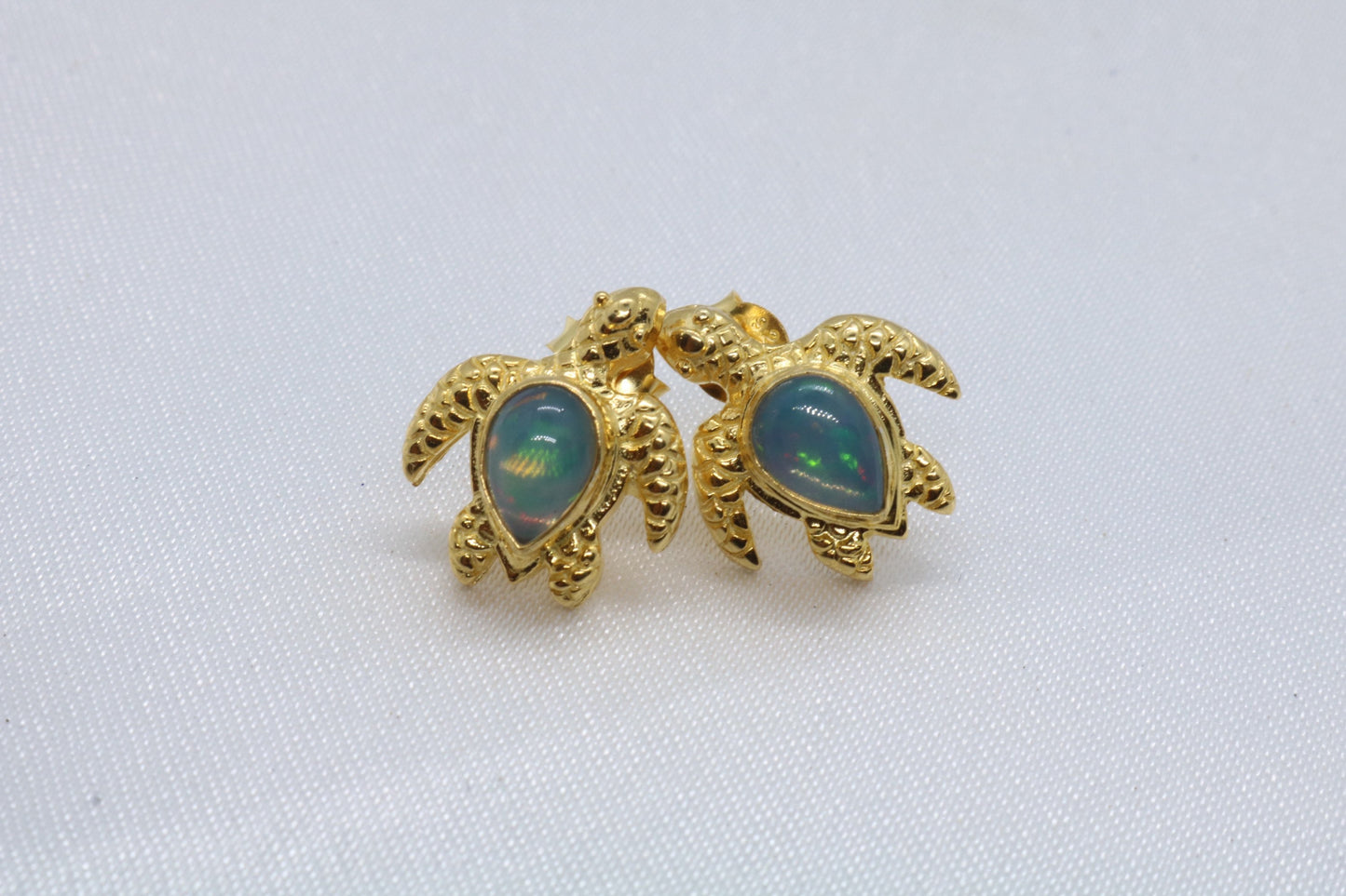 Opal Turtles Hawaiian Honu 18K Gold Vermeil Mother of Pearl Stud Earrings