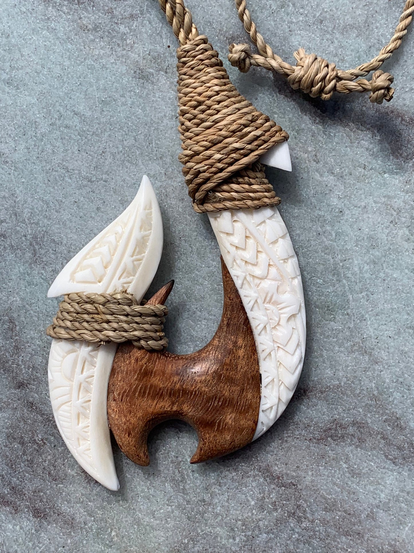 Hawaiian Maui Makau Traditional Native Fish Hook Necklace Pendant. Wood and bone carved.