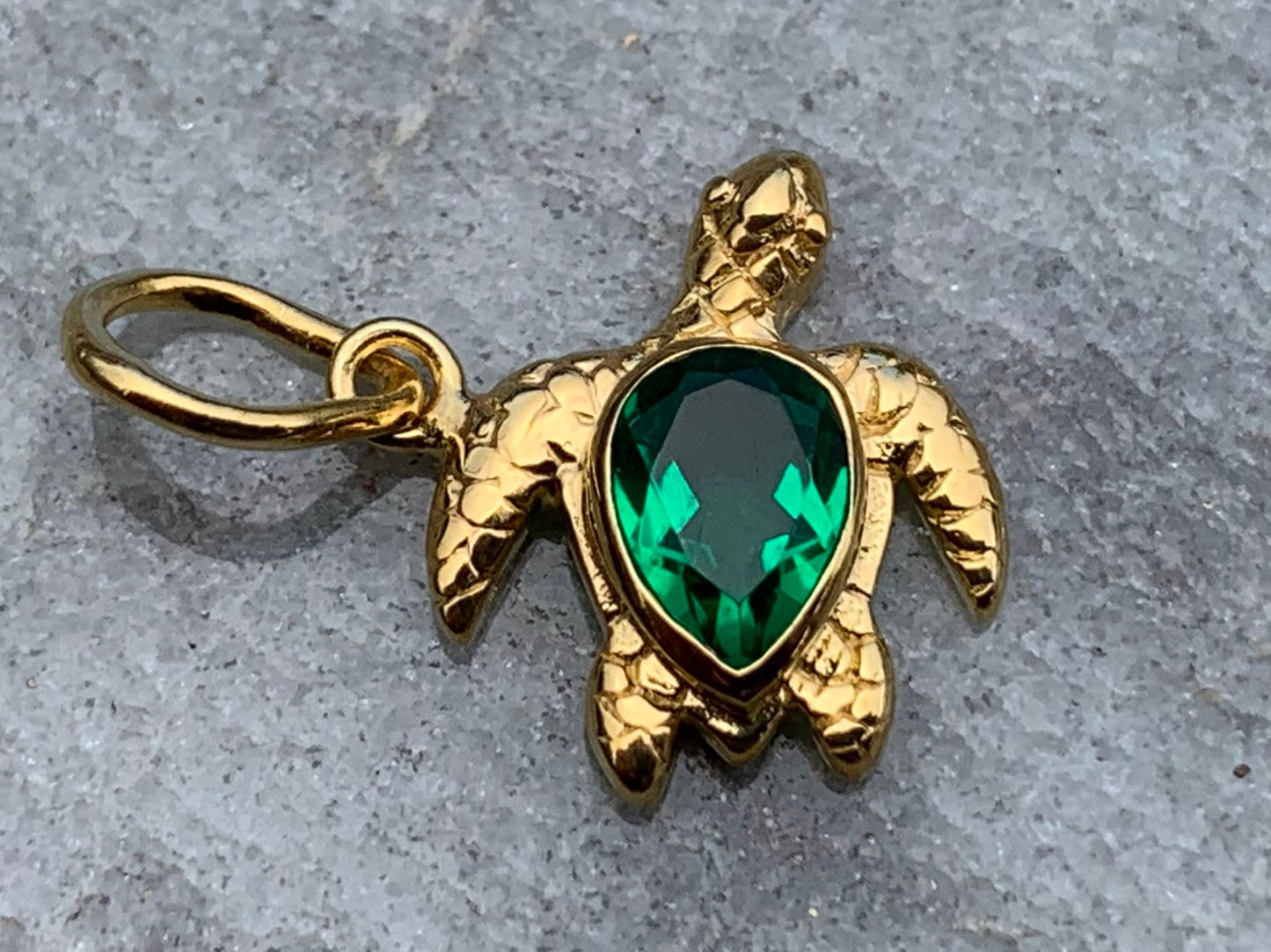 Emerald Turtle Charm Pendant Necklace. Gold Vermeil.