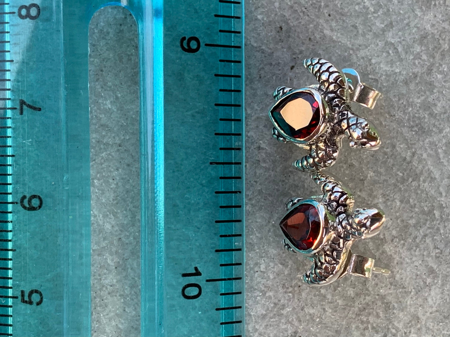 Honu Turtle Garnet Earrings Silver Studs