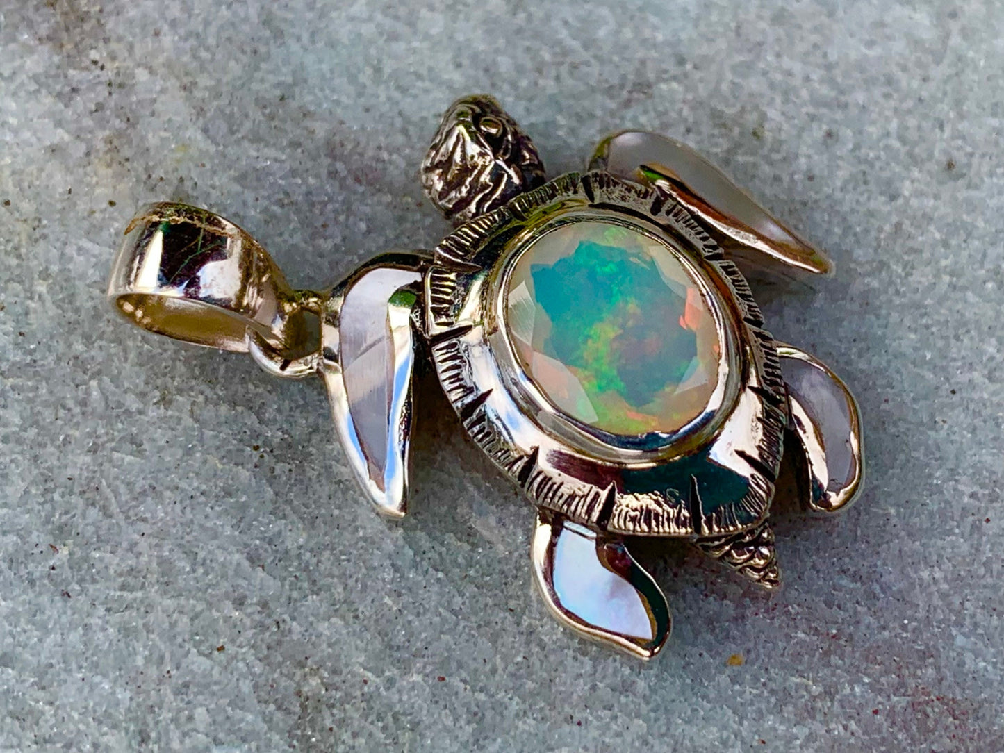 Opal Turtle Pendant Necklace. Mother of Pearl, Silver.