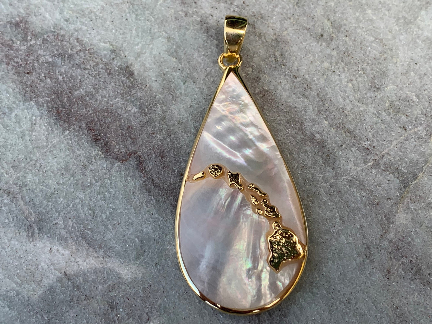 Hawaii Islands Chain Necklace Pendant. Gold Vermeil, Mother of Pearl.