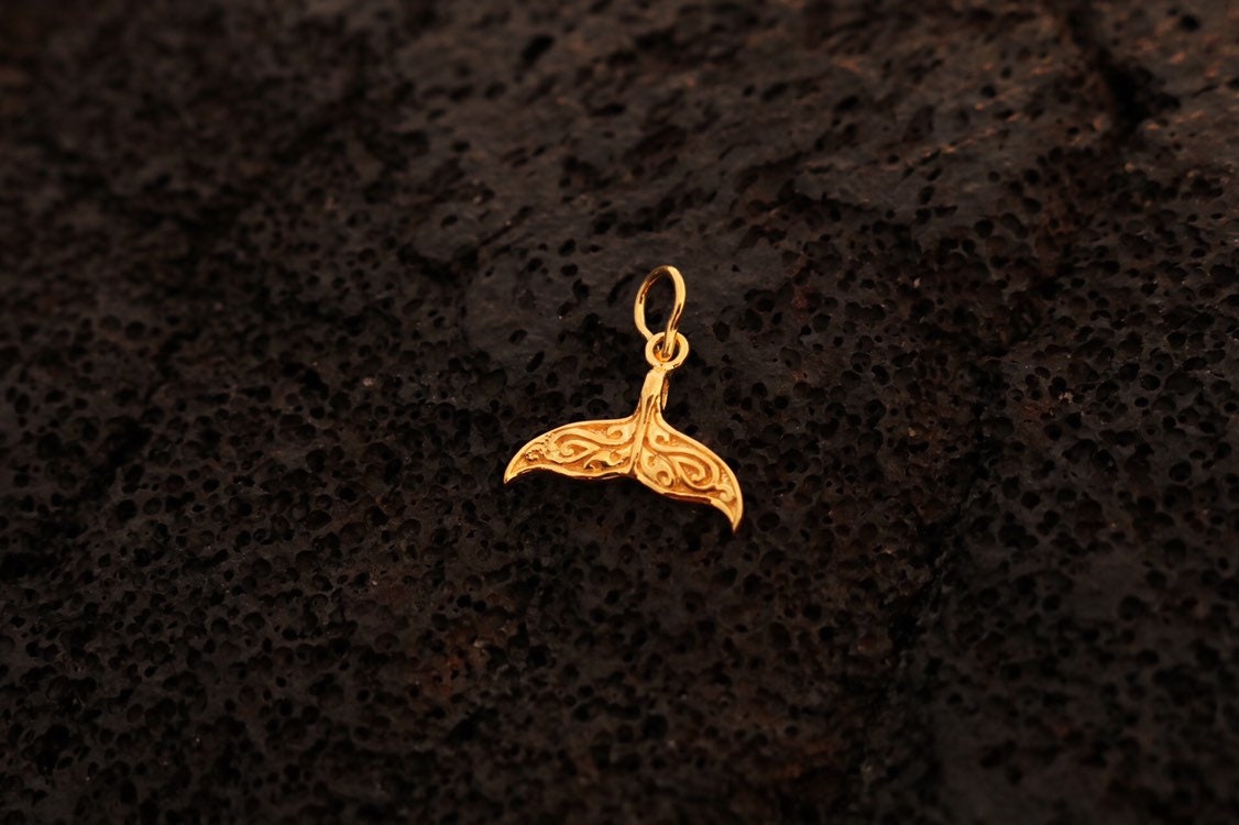 18K Gold Vermeil Whale Tail Necklace Pendant.