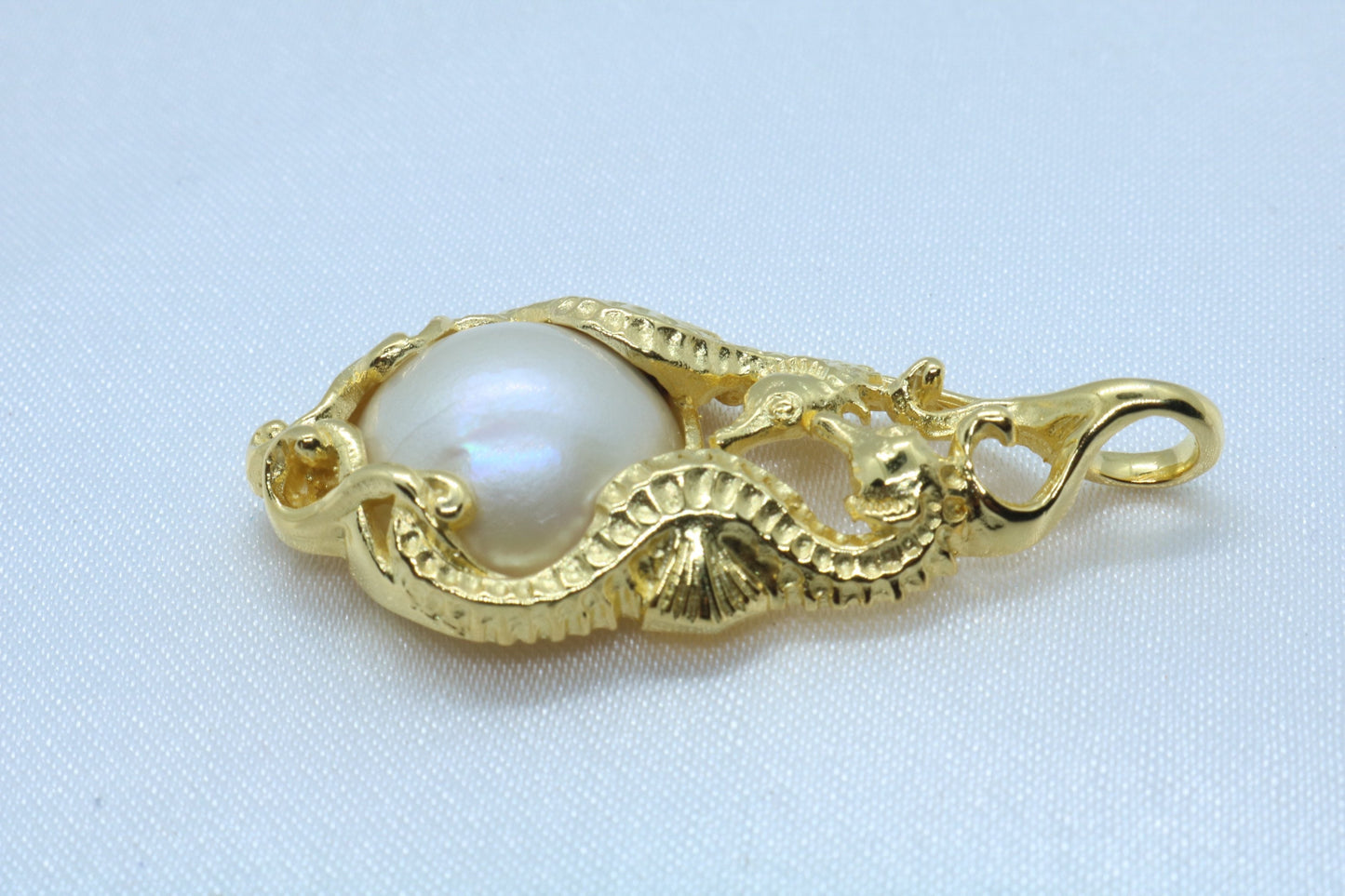 Seahorses 18k Gold Vermeil Mabe White Pearl Pendant Necklace