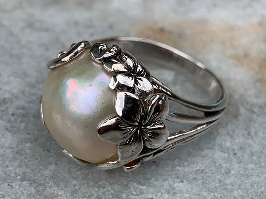 White Mabe Pearl Plumeria Flower Silver Ring