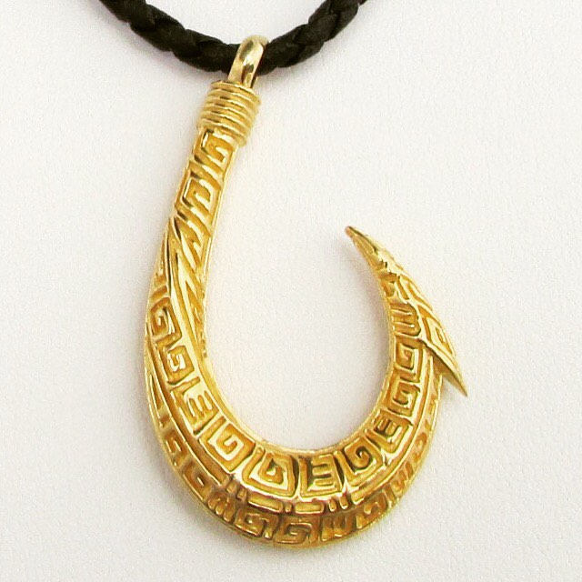 Polynesian Tribal Maui 18K Gold Vermeil Fishing Hook Necklace Pendant.