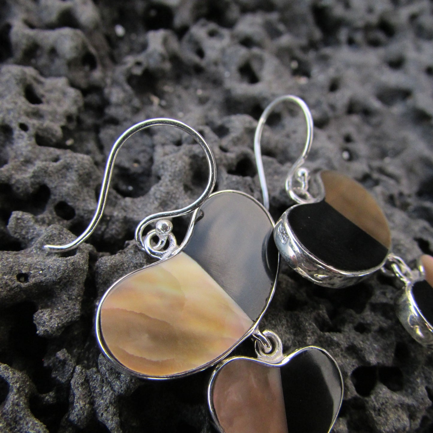 Heart Teardrop Earrings. Black Ouster, Mother of Pearl Shell. Sterling Silver.