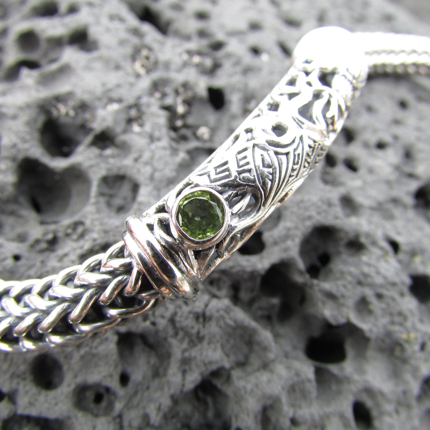 Turtle and Manta Ray Bracelet | Sterling Silver | Peridot | 7 inch | Ocean | Beach | Gift | Jewelry | Handmade | Unique