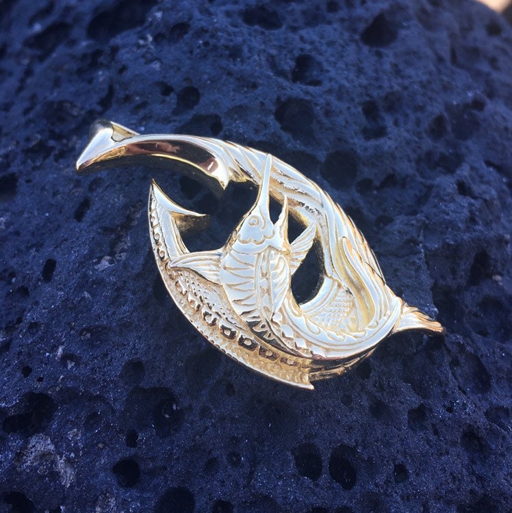 18K Gold Vermeil Makau Fishing Hook Marlin Necklace Pendant.