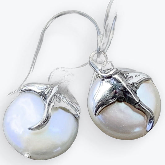 Manta Ray Pearl Silver charm coin earrings