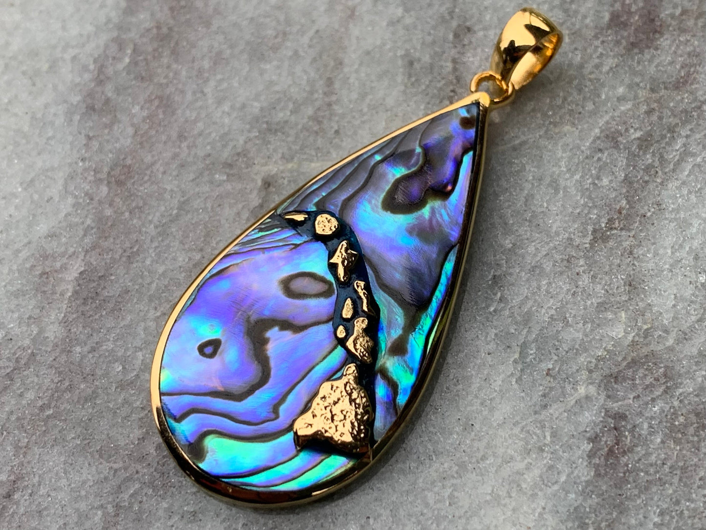Hawaiian Islands Chain Necklace Pendant. Kauai, Oahu, Maui, Big Island of Hawaii. Silver, 18k Gold, Abalone Paua Shell.