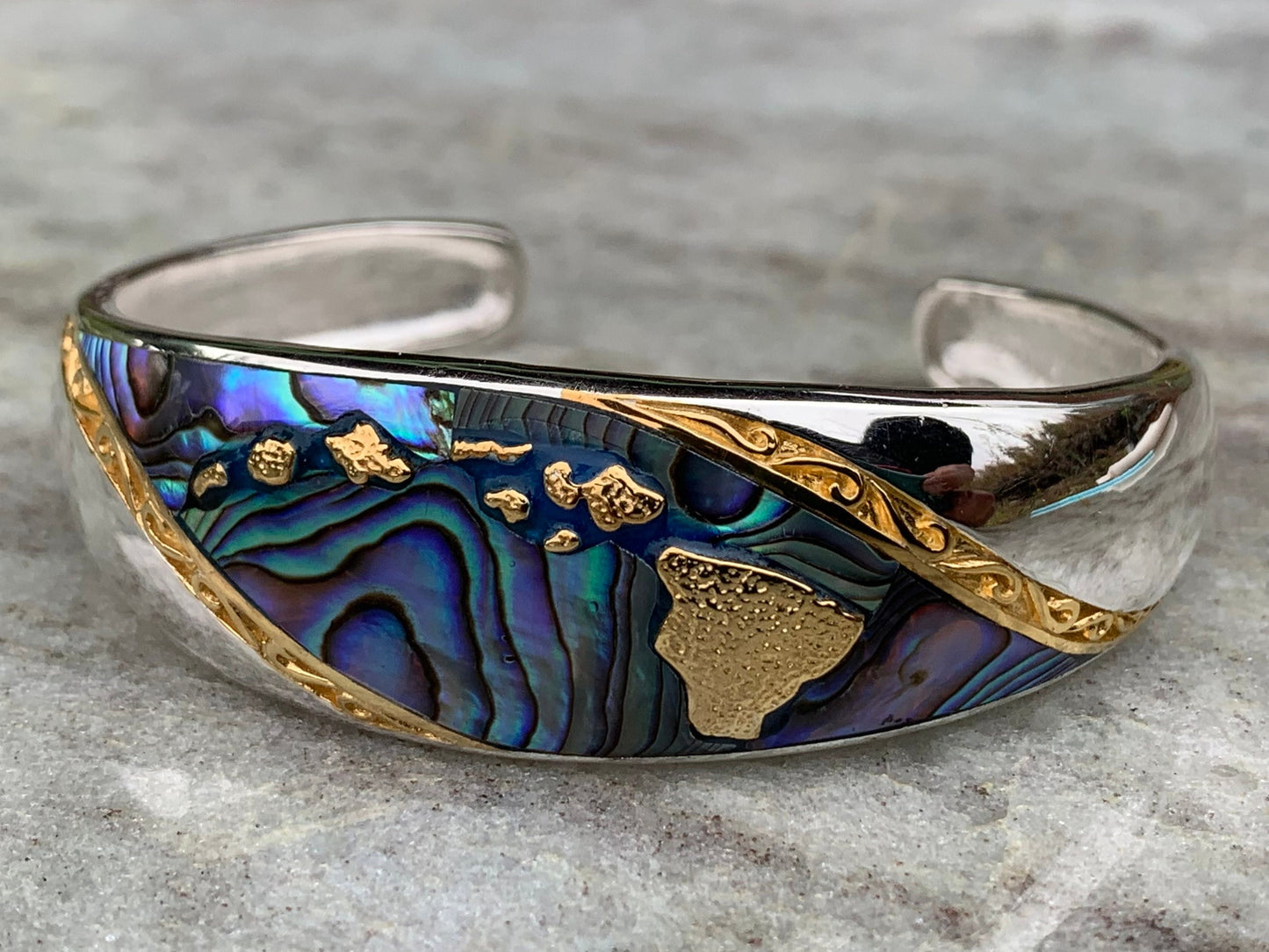 Hawaiian Islands Chain Bracelet Cuff. Kauai, Oahu, Maui, Big Island of Hawaii. Silver, 18k Gold, Abalone Paua Shell.