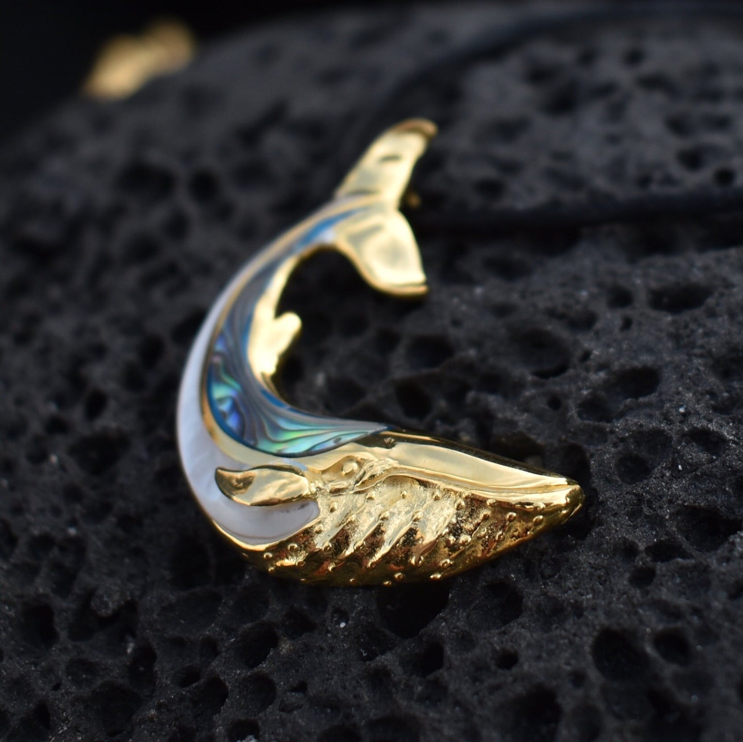 18K Gold Vermeil Whale Necklace Pendant. Abalone Shell. Mother of Pearl.