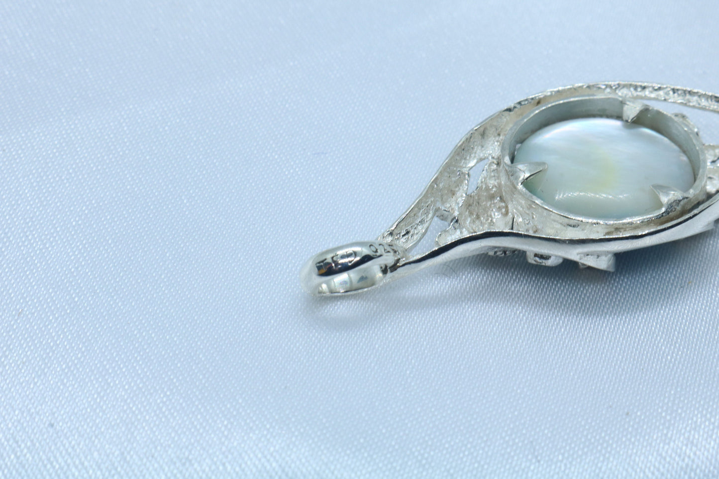 Turtle Blue Pearl Mabe Silver Pendant Necklace (Hawaiian Honu)