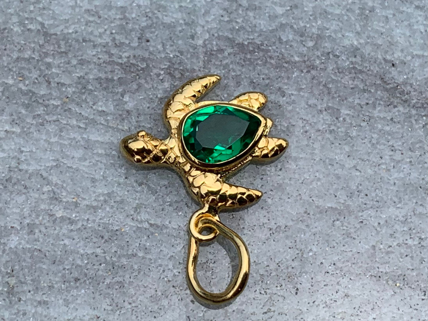 Emerald Turtle Charm Pendant Necklace. Gold Vermeil.