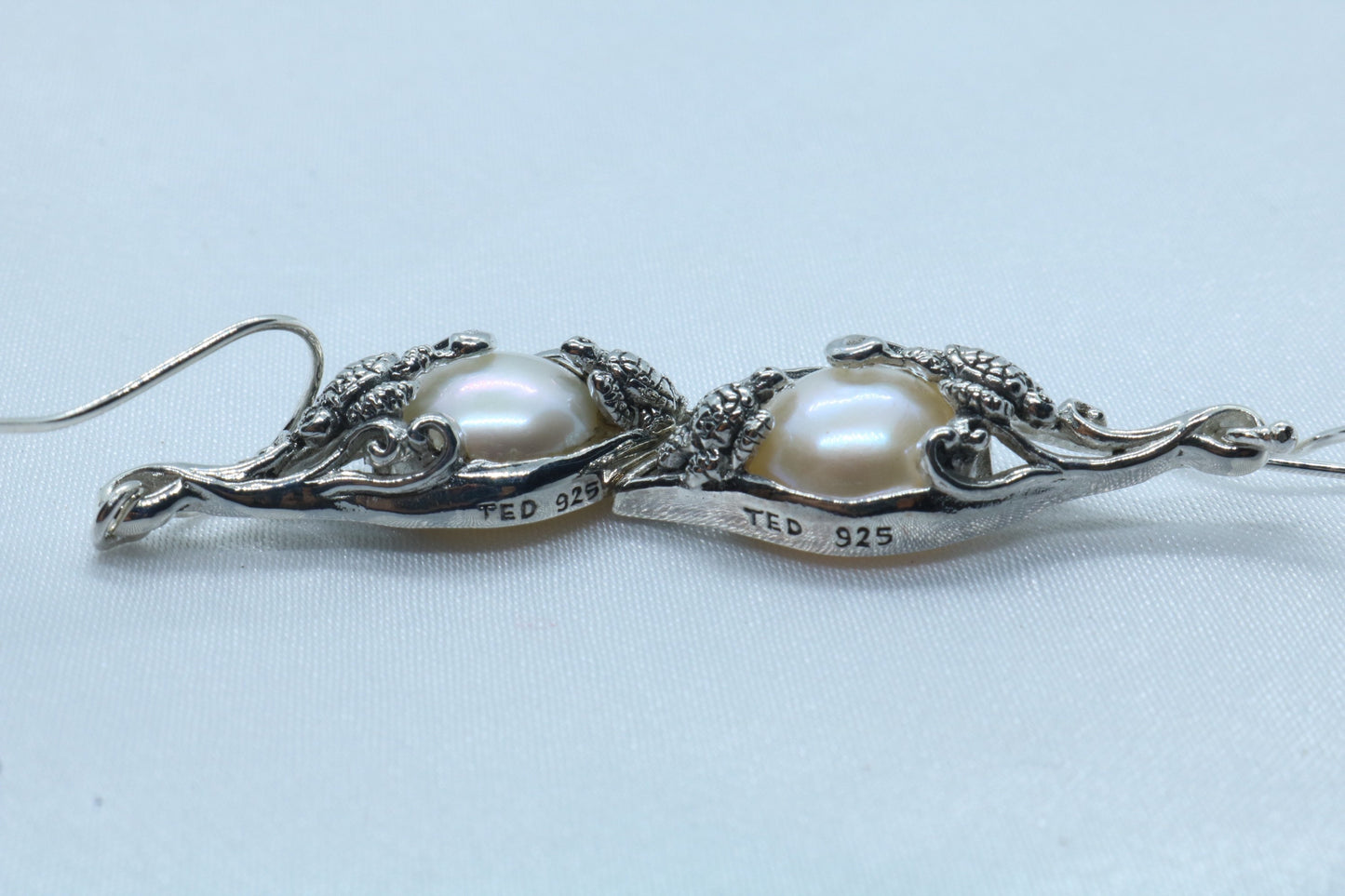 Turtles Hawaiian Honu Mabe White Pearl Silver Earrings
