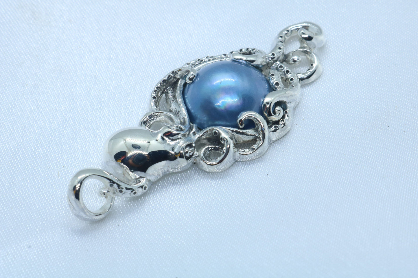 Octopus Blue Mabe Pearl Silver Pendant Necklace (Hawaiian Hee)