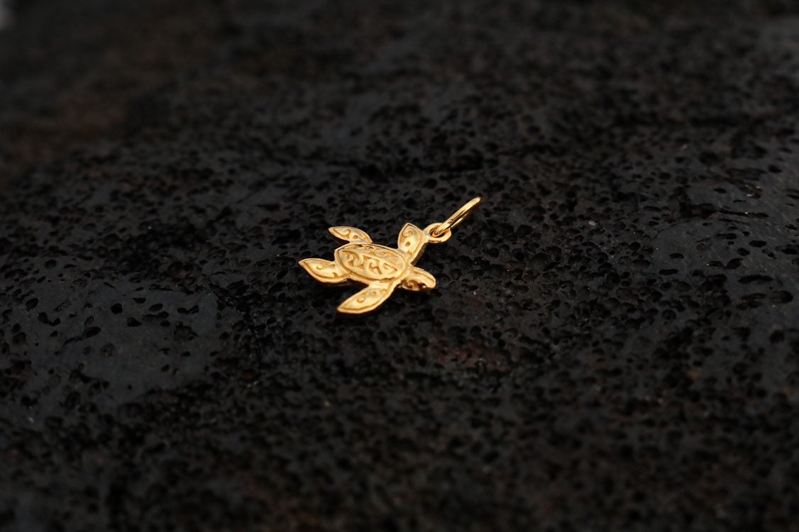 18K Gold Vermeil Turtle Necklace Pendant