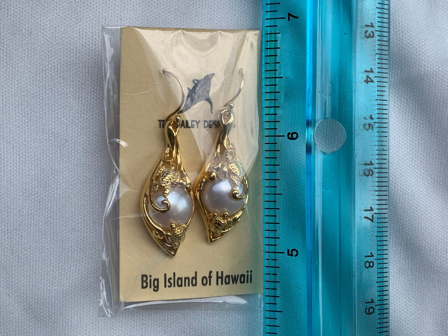 18k gold vermeil white mabe pearl turtle earrings. Hawaiian Honu.
