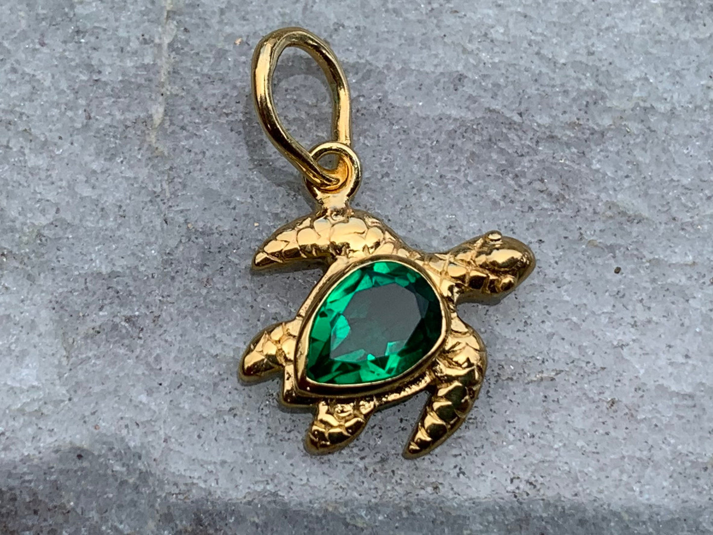 Emerald Turtle Charm Pendant Necklace. Gold Vermeil.