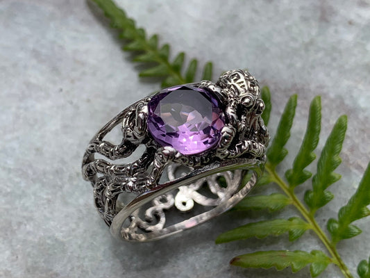 Octopus Ring. Amethyst, Sterling Silver.