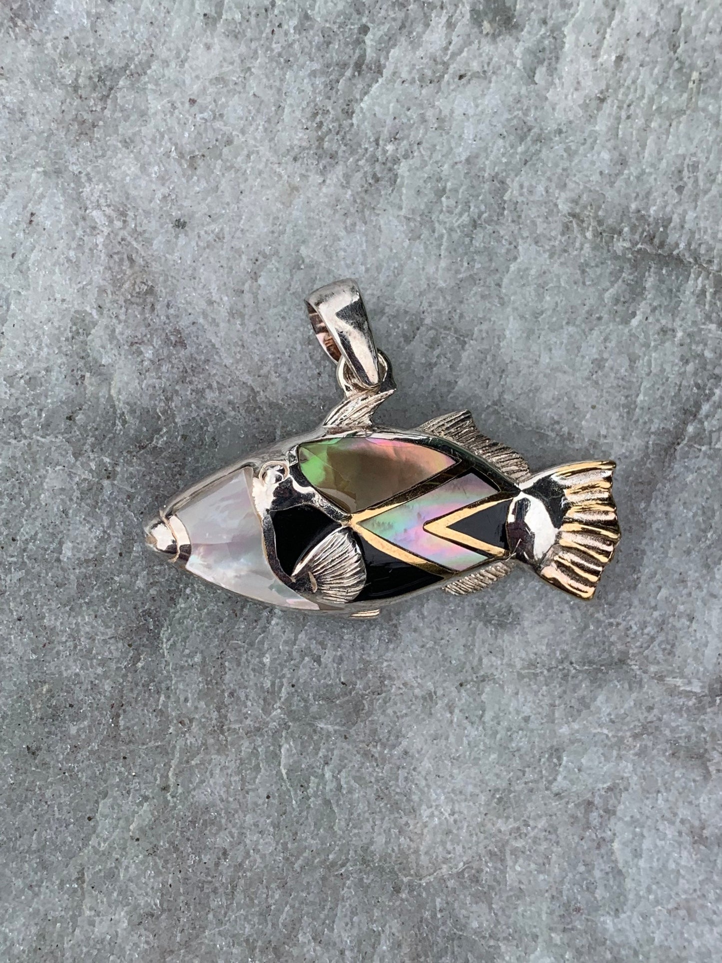 Humuhumunukunukuapua’a (Trigger Fish) Hawaiian State Fish Necklace Pendant. Silver, Mother of Pearl, Black Lip Oyster Shell.